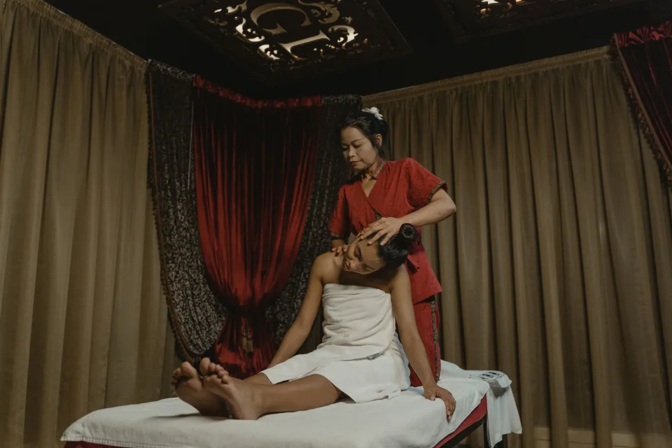 Đá nóng massage